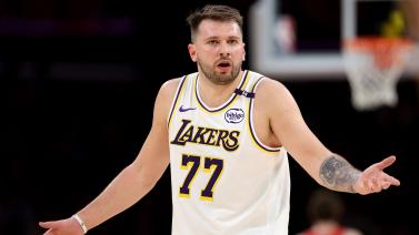 赛中调整自 赛中调整自